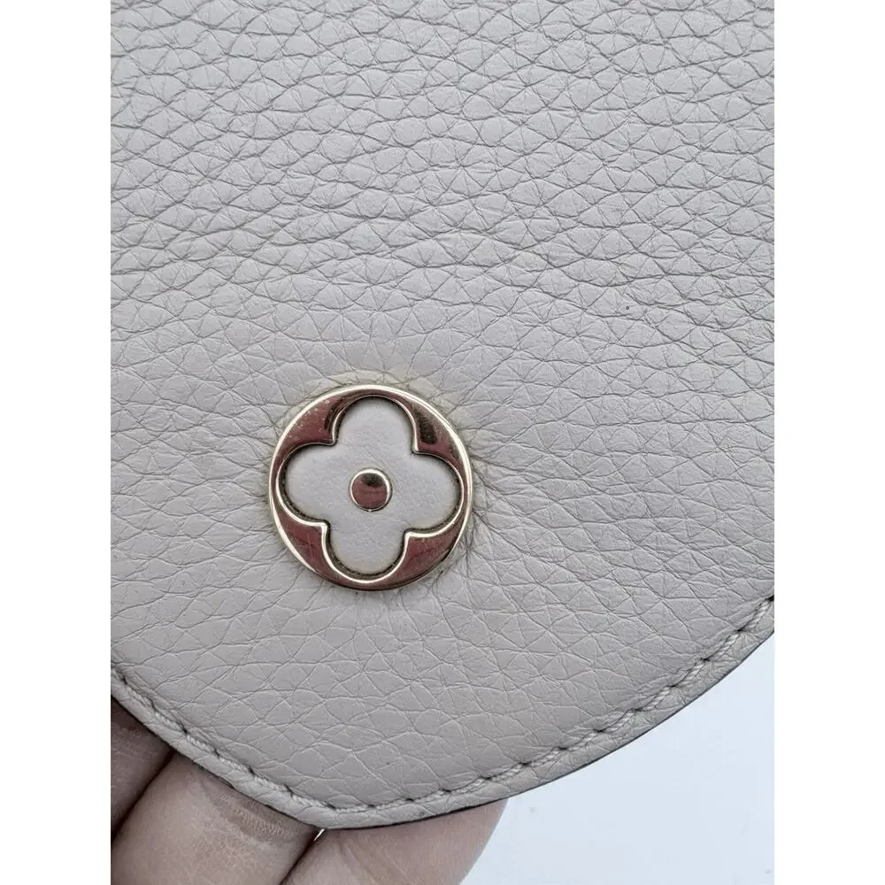 Authentic Louis Vuitton Capucines MM Gray Taurillon Leather Gold Hardware Bag